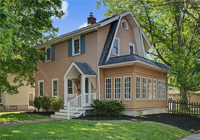 1st image of 300 Wiltshire Blvd, Oakwood, OH 45419 | MLS# 962443