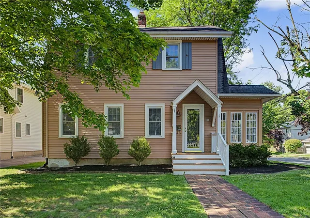 2nd image of 300 Wiltshire Blvd, Oakwood, OH 45419 | MLS# 962443