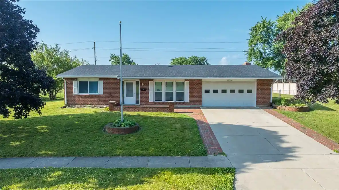 Photo 1 of Single family home for sale at 970 W Alkaline Springs Rd, Vandalia, OH 45377 | MLS# 962955 | Listing updated on 2026-10-20
