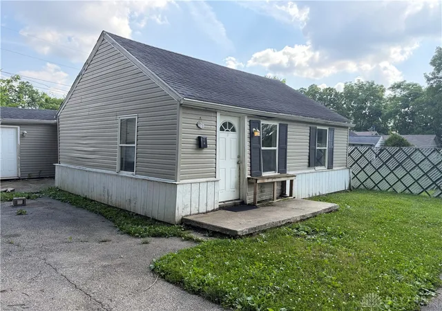Homes for sale in Harrison Twp, OH | 2008 Nomad Ave, Harrison Twp, OH 45414 | MLS# 963035