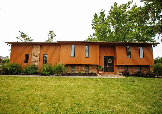 Homes for sale in Sidney, OH | 3008 Jonathan Dr, Sidney, OH 45365 | MLS# 963040
