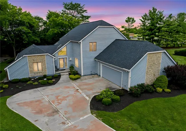 Photo 2 of Single family home for sale at 7229 W Hartford Ct, West Chester, OH 45069 | MLS# 963072 | Listing updated on 2026-08-01