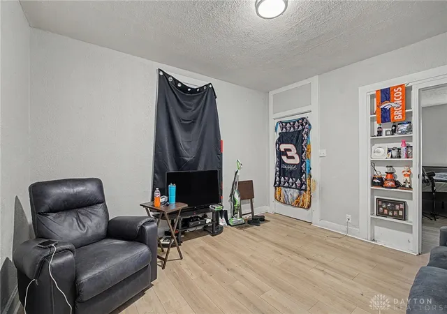 Photo 4 of Single family home for sale at 533 Parrot St, Dayton, OH 45410 | MLS# 962451 | Listing updated on 2026-06-30