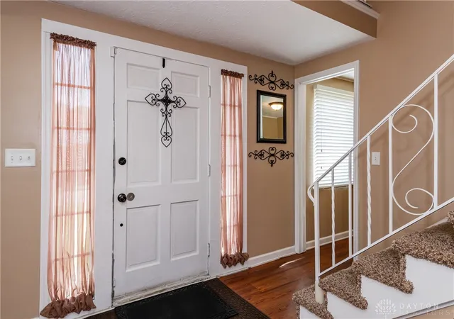 Photo 3 of Single family home for sale at 6520 Larcomb Dr, Dayton, OH 45424 | MLS# 963114 | Listing updated on 2026-07-16
