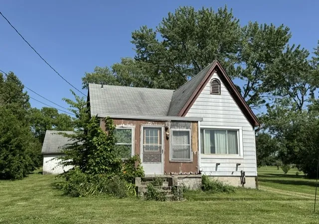 Homes for sale in Vandalia, OH | 8934 Peters Pike, Vandalia, OH 45377 | MLS# 963085