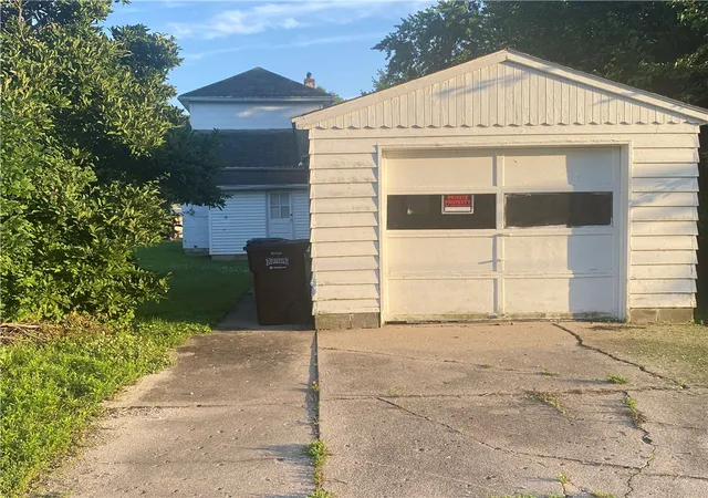 Homes for sale in Piqua, OH | 412 2nd, Piqua, OH 45356 | MLS# 963126