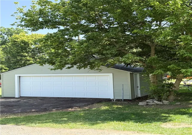 26th image of 136 W Main St, New Lebanon, OH 45345 | MLS# 963136