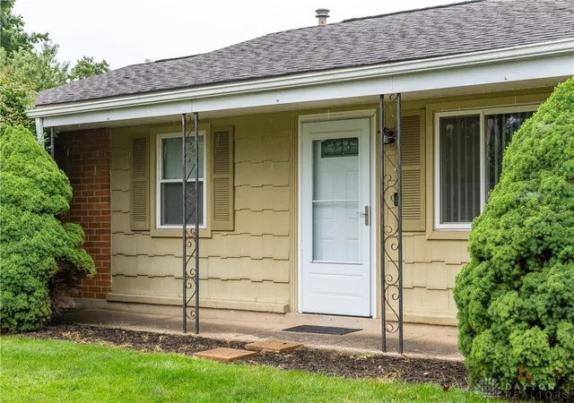 Photo 3 of Single family home for sale at 1367 Sheridan Ct, Troy, OH 45373 | MLS# 963165 | Listing updated on 2026-07-21