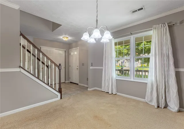 3rd image of 11 S Glen Oak Dr, Springboro, OH 45066 | MLS# 962201