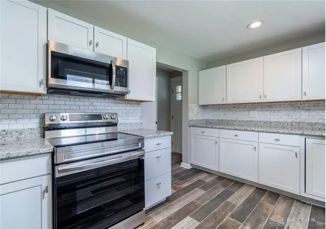 Photo 4 of Single family home for sale at 1723 Harlan Rd, Waynesville, OH 45068 | MLS# 963206 | Listing updated on 2026-07-23