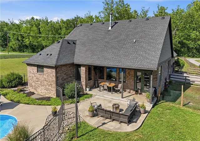 Homes for sale in Madison Twp, OH | 6971 Browns Run Rd, Madison Twp, OH 45042 | MLS# 963201