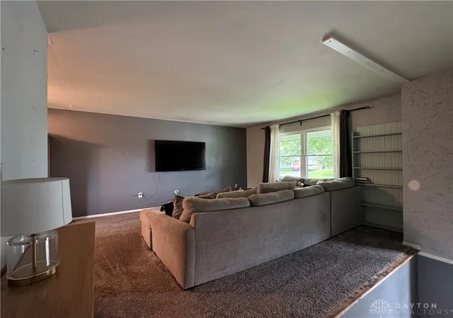 Photo 3 of Single family home for sale at 1310 Westmoor Dr, Wilmington, OH 45177 | MLS# 963223 | Listing updated on 2026-07-06