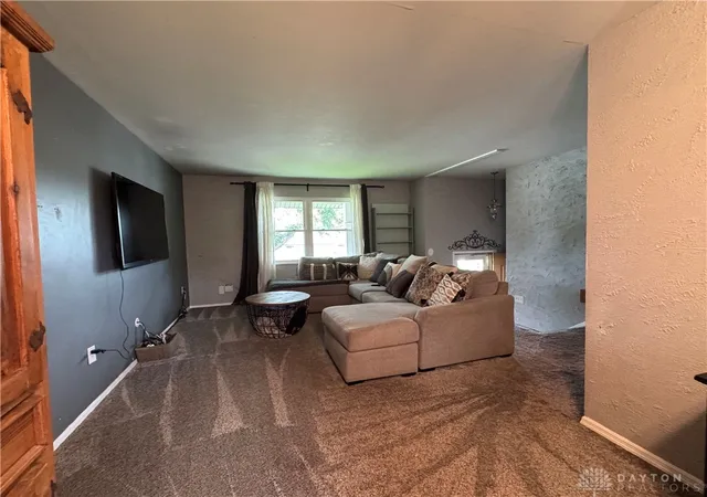 Photo 3 of Single family home for sale at 1310 Westmoor Dr, Wilmington, OH 45177 | MLS# 963223 | Listing updated on 2026-07-06