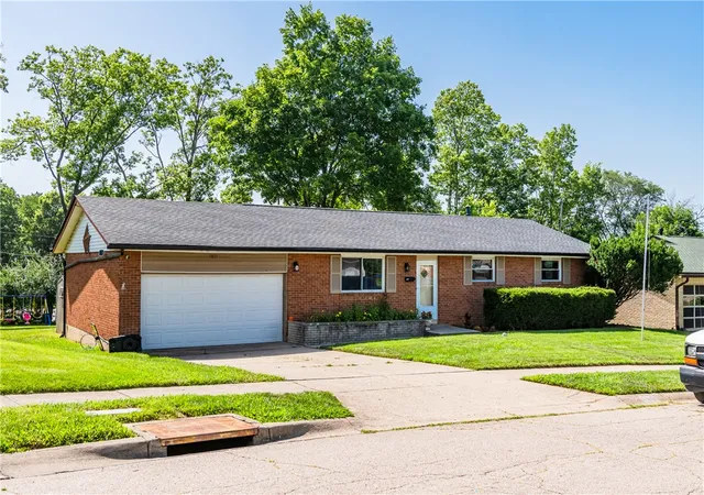 1st image of 1011 Nettie Dr, Miamisburg, OH 45342 | MLS# 963253