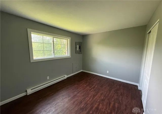 Listing Photo 2 - Condo for sale in building located at 8778 Dayton Oxford Rd, Franklin, OH 45005 - Unit #