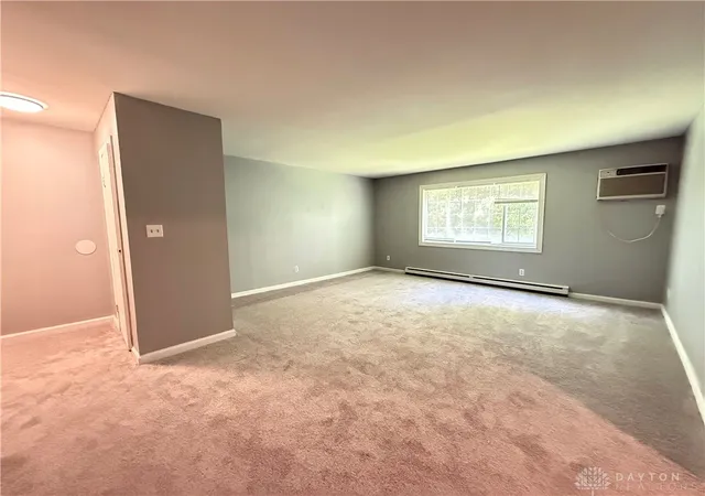 Listing Photo 5 - Condo for sale in building located at 8778 Dayton Oxford Rd, Franklin, OH 45005