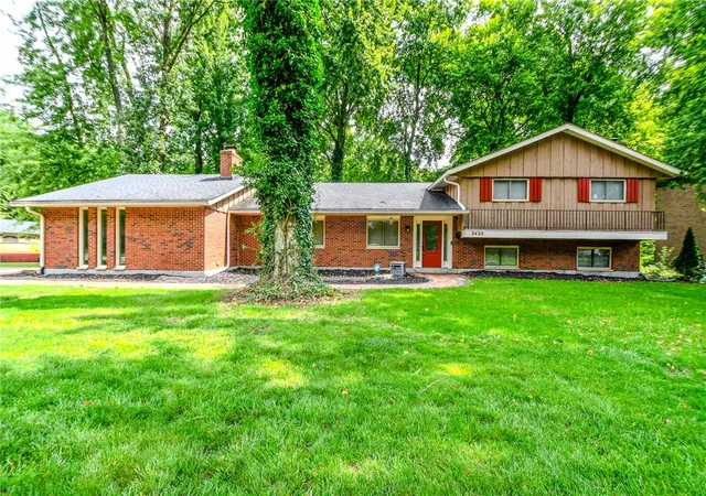 1st image of 2425 Westlawn Dr, Dayton, OH 45440 | MLS# 962345