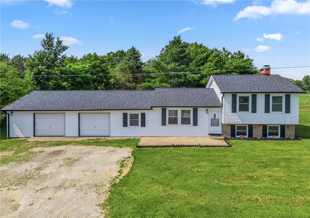 1st image of 4274 Cherry Grove Rd, Jamestown Vlg, OH 45335 | MLS# 963245