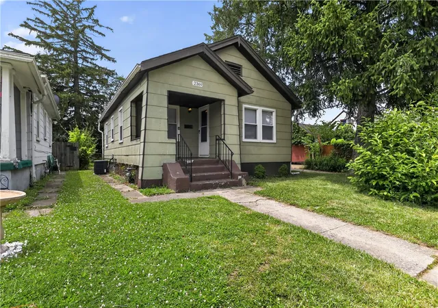 2nd image of 2369 Emerson Ave, Dayton, OH 45406 | MLS# 961620