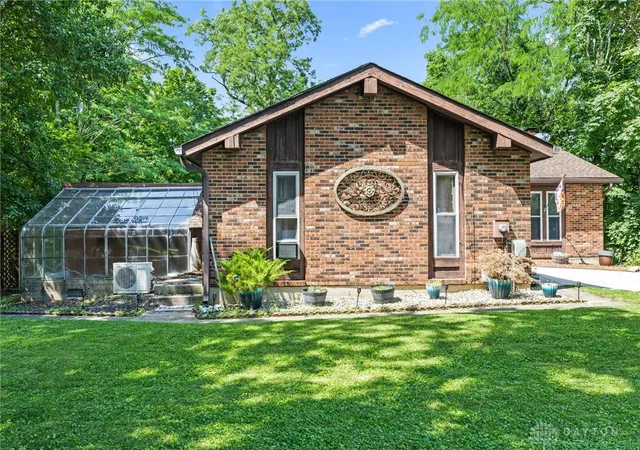 Photo 2 of Single family home for sale at 6553 Gretel Ct, Liberty Township, OH 45044 | MLS# 963287 | Listing updated on 2026-07-21