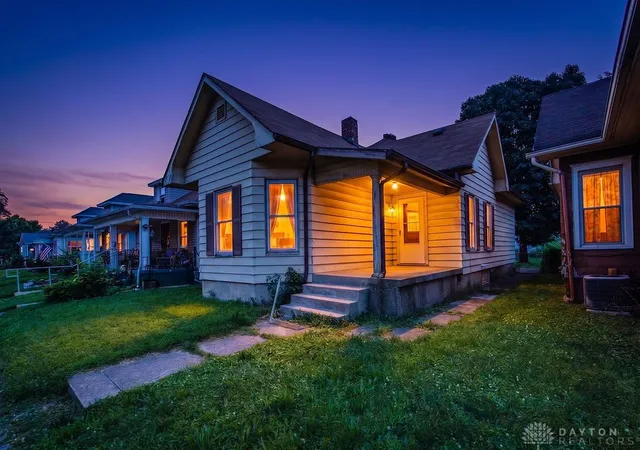 Photo 4 of Single family home for sale at 1013 Auburn St, Middletown, OH 45042 | MLS# 963305 | Listing updated on 2026-07-11