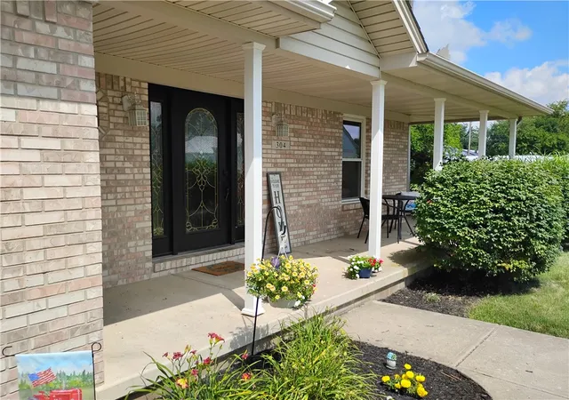 Homes for sale in Arcanum, OH | 304 S Locust St, Arcanum, OH 45304 | MLS# 963262