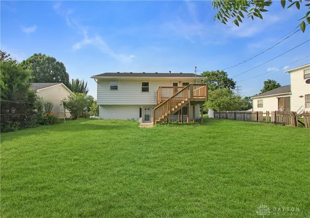 Homes for sale in Reynoldsburg, OH | 6717 Red Coach Ln, Reynoldsburg, OH 43068 | MLS# 963320
