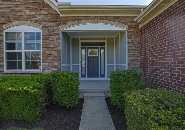 3rd image of 5334 Renaissance Park Dr, Franklin, OH 45005 | MLS# 963319