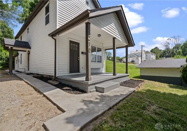 2nd image of 210 N Riley Blvd, Franklin, OH 45005 | MLS# 963212