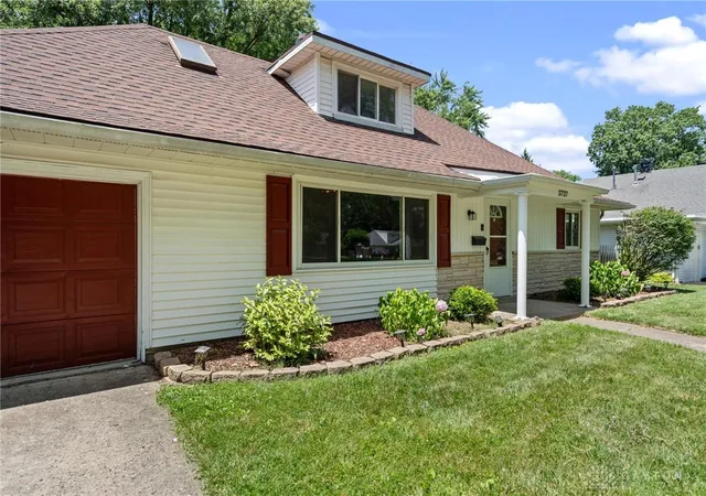 4th image of 3737 Ackerman Blvd, Dayton, OH 45429 | MLS# 963076