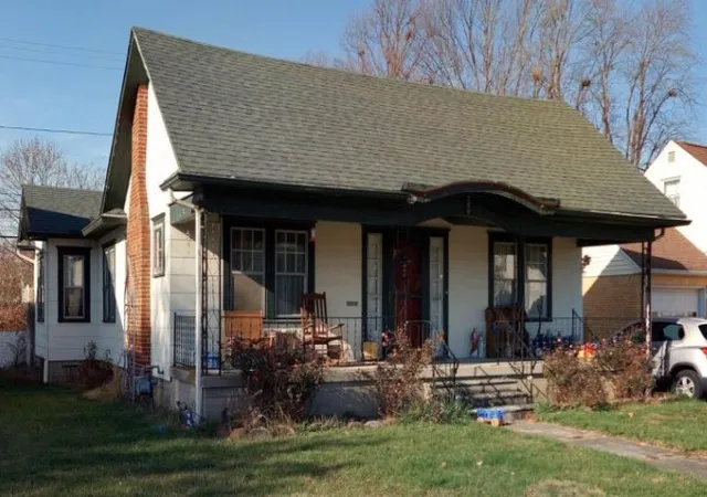 1st image of 209 Roseland Ave, Springfield, OH 45503 | MLS# 963326