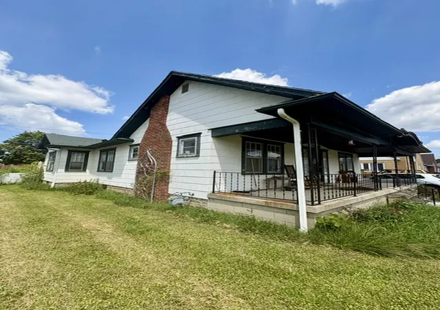 2nd image of 209 Roseland Ave, Springfield, OH 45503 | MLS# 963326