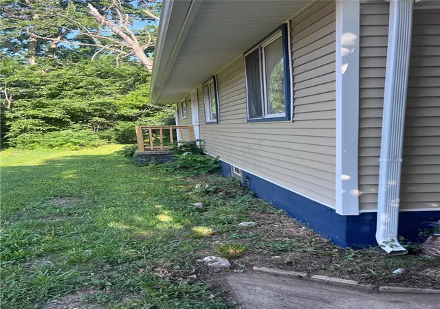 Photo 4 of Single family home for sale at 1833 Dewitt Dr, Dayton, OH 45406 | MLS# 963056 | Listing updated on 2026-07-10