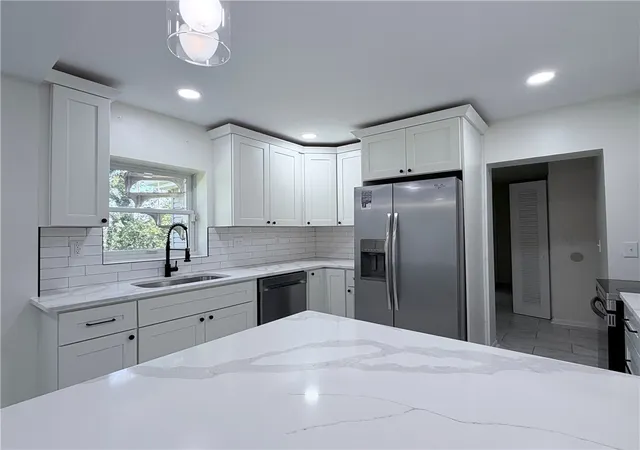 Photo 64 of Single family home for sale at 415 Hyde Park Dr, Hamilton, OH 45013 | MLS# 963361 | Listing updated on 2026-08-29
