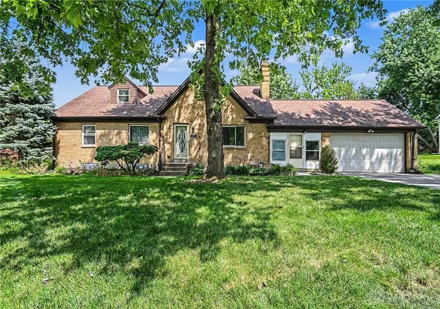 2nd image of 272 Maple Ave, Dayton, OH 45459 | MLS# 963364