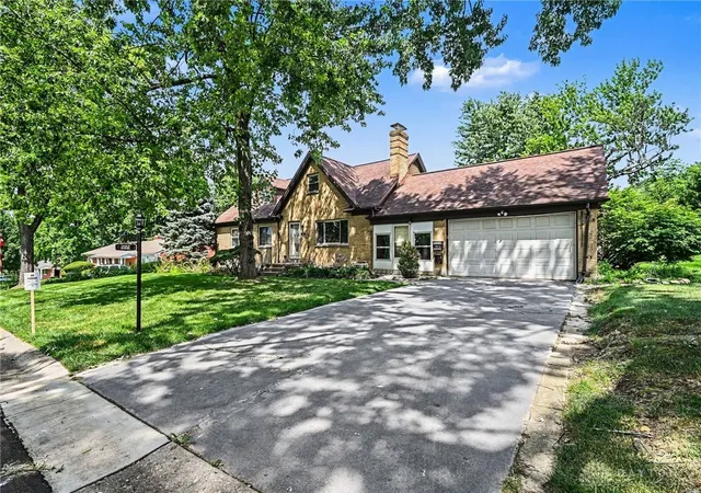 4th image of 272 Maple Ave, Dayton, OH 45459 | MLS# 963364
