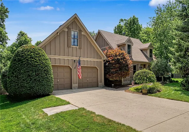 1st image of 860 Scenic Knoll, Tipp City, OH 45371 | MLS# 962331