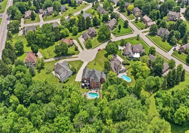 4th image of 9221 Sycamore Springs Ct, Washington Twp, OH 45458 | MLS# 963379