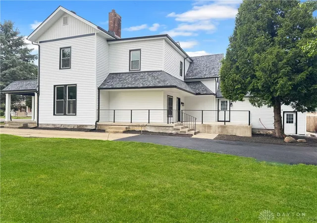 4th image of 218 W Main St, Mechanicsburg, OH 43044 | MLS# 963404