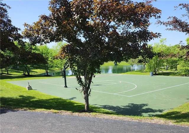 2nd image of 3118 Grand Fls Blvd, Maineville, OH 45039