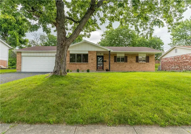 1st image of 861 Kenbrook Dr, Vandalia, OH 45377 | MLS# 963382
