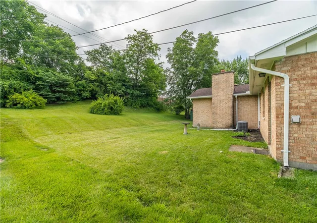 Homes for sale in Vandalia, OH | 861 Kenbrook Dr, Vandalia, OH 45377 | MLS# 963382