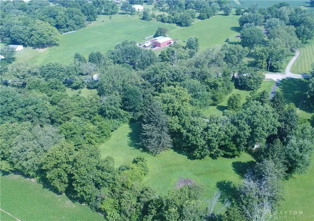 Homes for sale in Jackson Twp, OH | 11770 Dayton Farmersville Rd, Jackson Twp, OH 45325 | MLS# 962990
