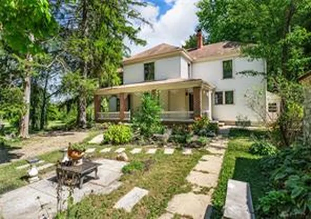 Homes for sale in New Lebanon, OH | 8620 W 3 Rd St, New Lebanon, OH 45345 | MLS# 963413