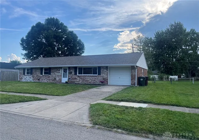 Photo 2 of Single family home for sale at 2369 Broadmoor Dr, Dayton, OH 45419 | MLS# 963426 | Listing updated on 2026-07-13