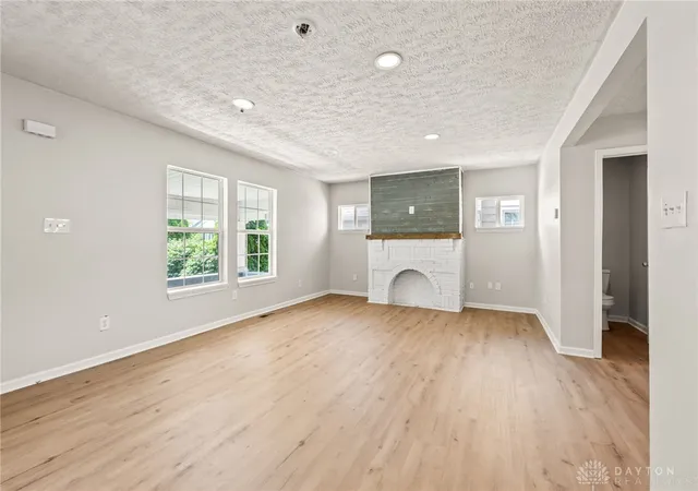 Photo 5 of Single family home for sale at 4020 Old Riverside Dr, Dayton, OH 45405 | MLS# 963342 | Listing updated on 2026-07-29