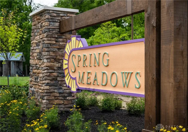 Homes for sale in Yellow Springs Vlg, OH | 533 Iris Dr, Yellow Springs Vlg, OH 45387 | MLS# 963465