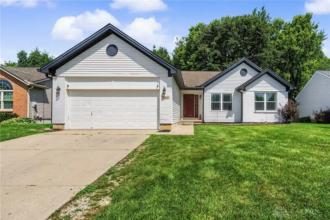 Photo 1 of Single family home for sale at 2469 Byers Ridge Dr, Miamisburg, OH 45342 | MLS# 963476 | Listing updated on 2026-10-28