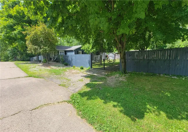 5th image of 235 S Lansdowne Ave, Jefferson Twp, OH 45417 | MLS# 963486