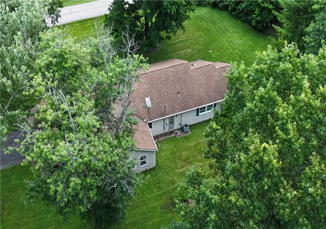 Photo 2 of Sale Pending at 6601 Cherrywood Ln, Franklin, OH 45005 | MLS# 963490 | Listing updated on 2026-07-09